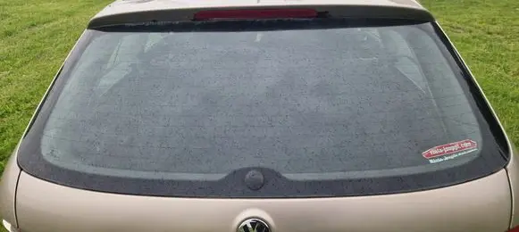 Volkswagen Golf V Rear windscreen/windshield window 