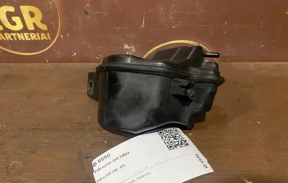 Volvo S40 Vacuum air tank PA6GF35