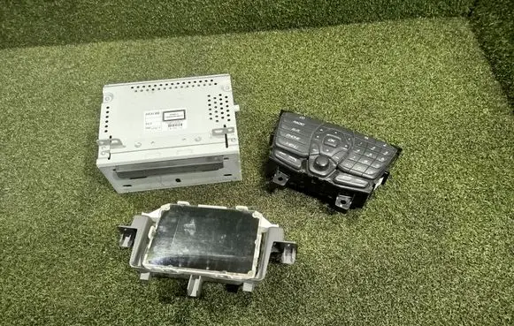 Ford Transit Custom Screen/display/small screen BM5T18C815PC E1110R035345 BK21V04444