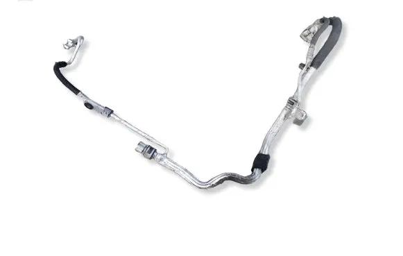 Jeep Cherokee Air conditioning (A/C) pipe/hose 68229674AB