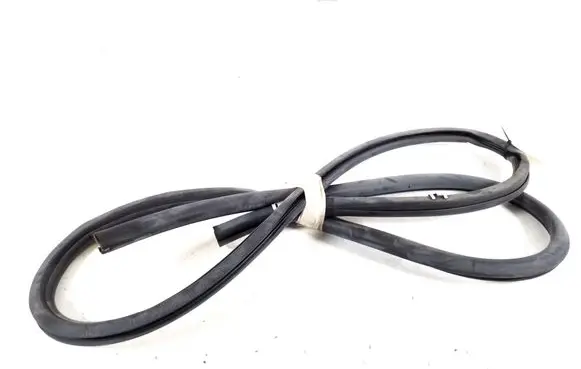 Lexus IS 220D-250-350 Front door rubber seal 62311-53030