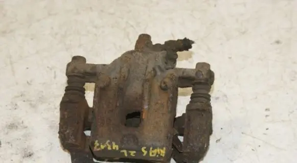 KIA Sportage Rear brake caliper 582102E300