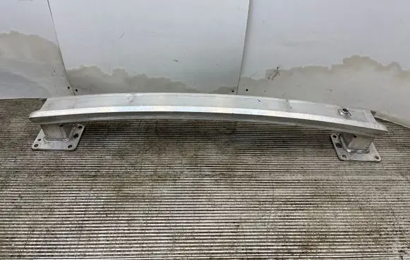 Peugeot 3008 II Rear bumper cross member 9835750880