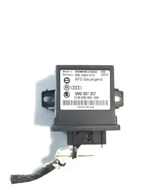 Volkswagen PASSAT B6 Light module LCM 5M0907357 5WK49172