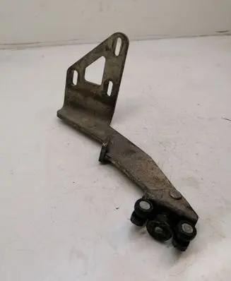 Renault Master II Sliding door lower roller guide/hinge 