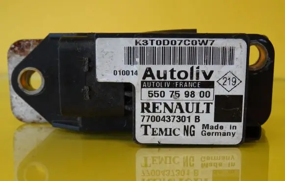 Renault Scenic I Airbag deployment crash/impact sensor 7700437301B