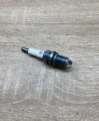 BMW M5 Spark plug DR15TC