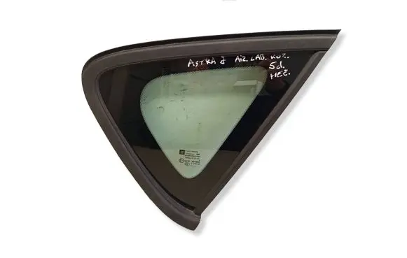 Opel Astra J Rear side window 13271401