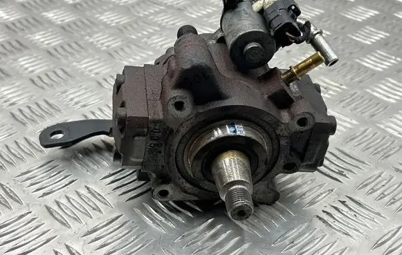 Ford Mondeo MK IV Fuel injection high pressure pump A2C53384062 9676289780 5WS40893