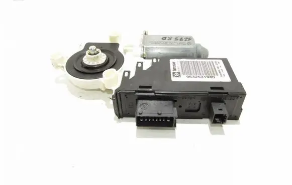 Citroen C5 Front door window regulator motor 9632531980