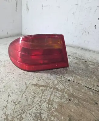 Mercedes-Benz E W210 Rear/tail lights A2108200164 197001