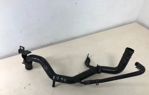 Audi A6 S6 C6 4F Engine coolant pipe/hose