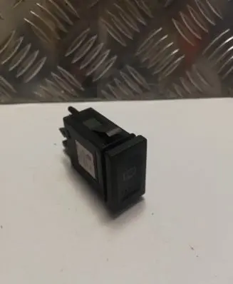Volkswagen PASSAT B5.5 Windscreen/window heater switch 3B0959621C
