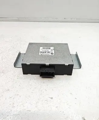 BMW 3 E92 E93 Other control units/modules 9113348 0117517461 8ES00947900