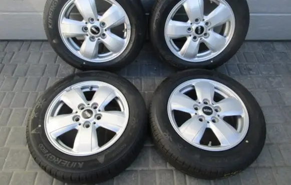Mini One - Cooper R56 R15 alloy rim 