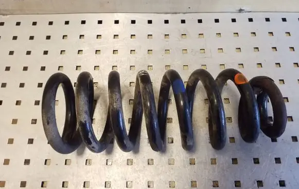 KIA Sorento Front coil spring