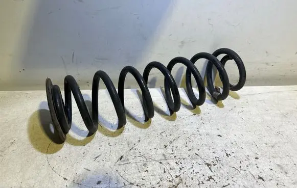 Volkswagen PASSAT B8 Rear coil spring 3Q0511115