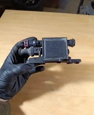Audi A4 S4 B5 8D Door central lock control unit/module 4A0959981 D10400