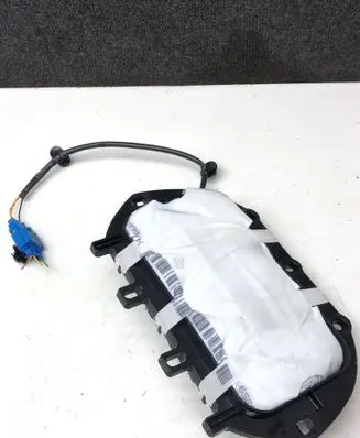 Peugeot 308 Passenger airbag 