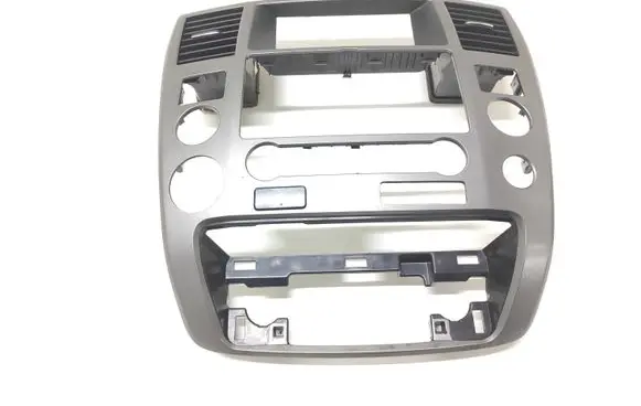 Nissan Armada (WA60) Radio/GPS head unit trim 25020ZQ00A 070302130151
