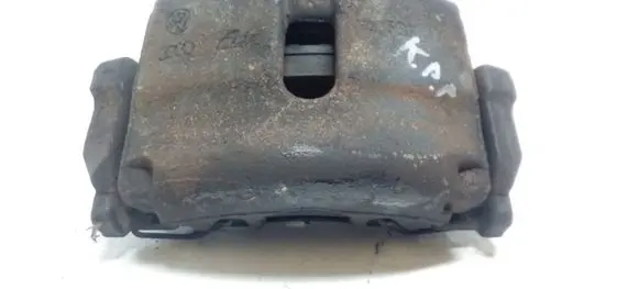 Skoda Superb B6 (3T) Front brake caliper
