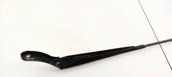 Renault Twingo II Front wiper blade arm 8200725625C