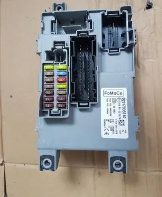 Ford Ka Fuse box set 517935210