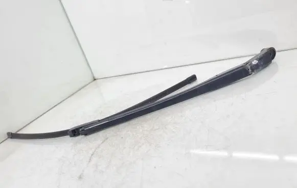 Honda Civic Front wiper blade arm