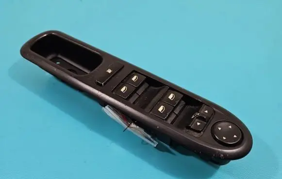 Peugeot 407 Electric window control switch 96468704XT IMPRK1387088