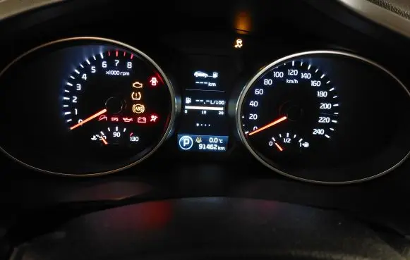 KIA Sportage Speedometer (instrument cluster) 940333U135