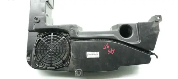 Audi A5 8T 8F Subwoofer speaker 8T8035382