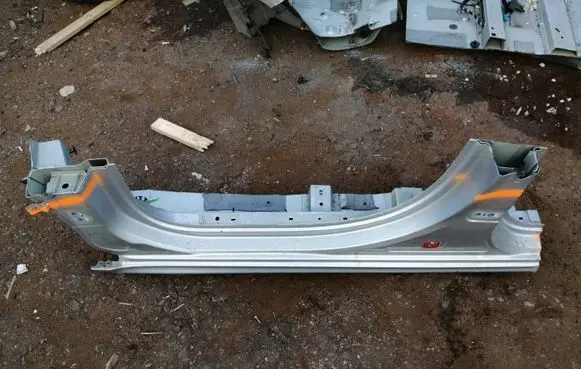 Peugeot 508 Sill