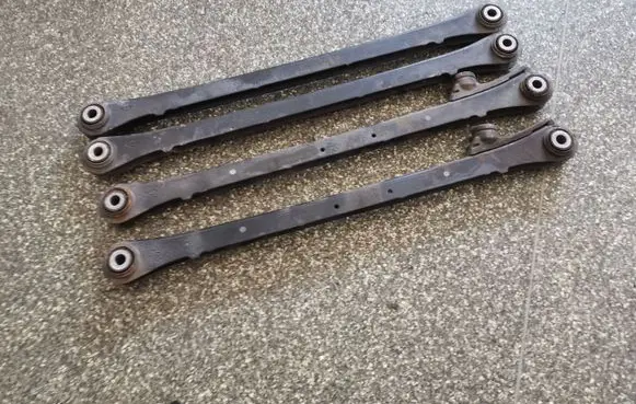 Mini One - Cooper Coupe R56 Rear control arm 6768724 6768726