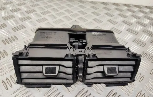 Toyota Verso-S Dash center air vent grill 5556432060