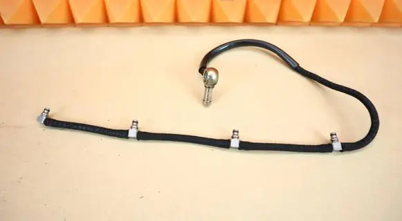 Mercedes-Benz CLK A209 C209 Fuel return line/hose 