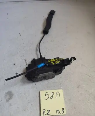 Renault Laguna III Front door lock 3829429