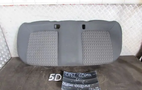 Opel Corsa D Rear seat 