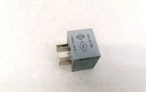 Renault Megane III Other relay 8200351489