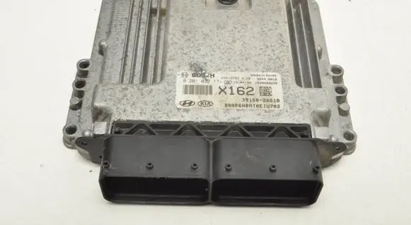 KIA Carens III Engine control unit/module ECU 391502A510