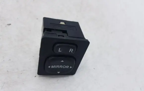 Toyota Corolla Verso AR10 Wing mirror switch 183574