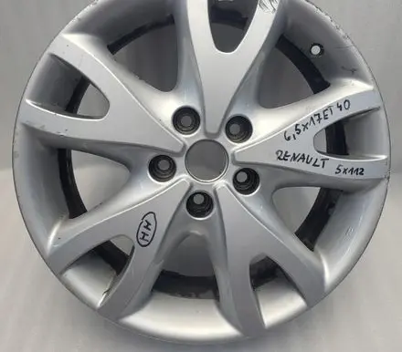 Renault Captur R17 alloy rim 