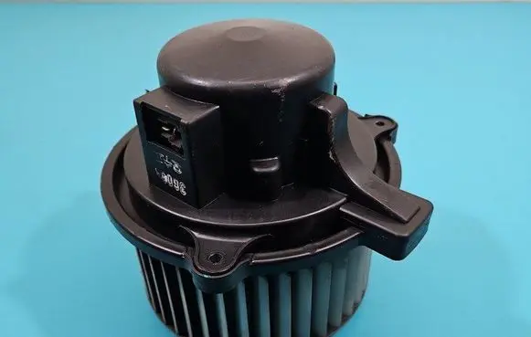 Heater fan/blower