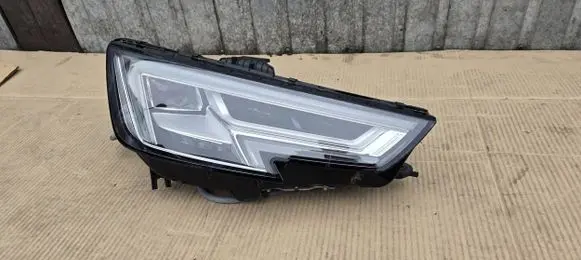 Audi A4 S4 B9 Headlight/headlamp 8W0941034