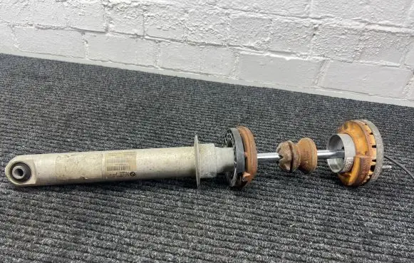 BMW M5 Front shock absorber/damper 7850117 10541310