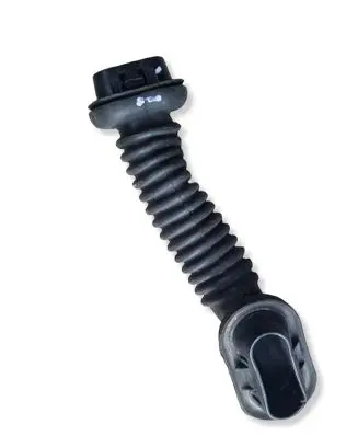 Volkswagen Sharan Rear window washer fluid hose 95VW17K652AE