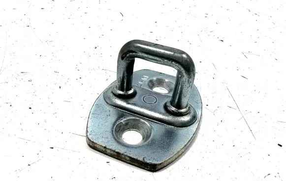 Toyota Avensis T270 Front door lock loop/hook striker 