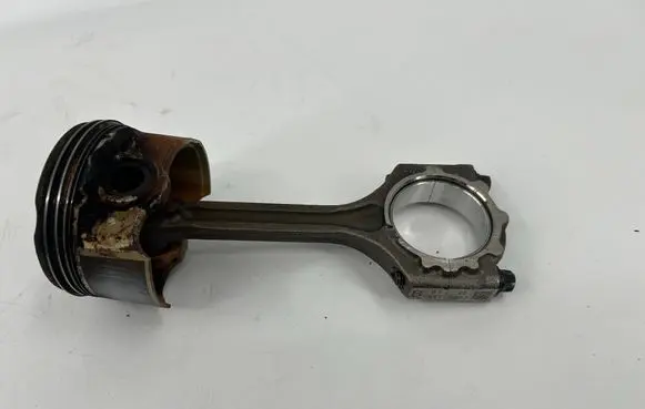 KIA Rio Connecting rod/conrod