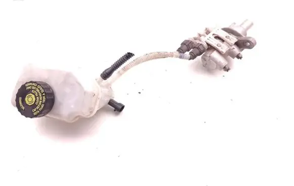 Opel Corsa E Master brake cylinder 1851118 00491B623 0204800174