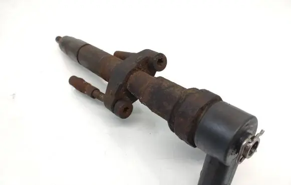 Renault Master II Fuel injector 8200143357 0445110141