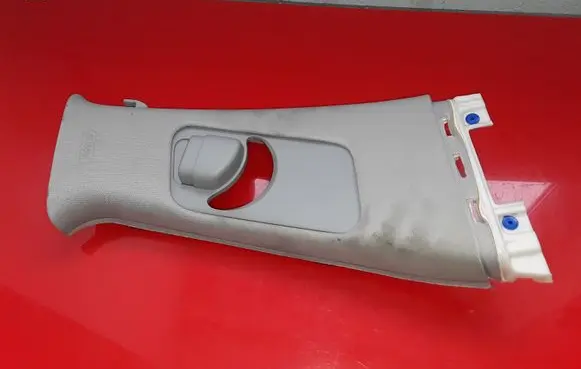 Hyundai i40 (B) pillar trim (top) 858403Z000